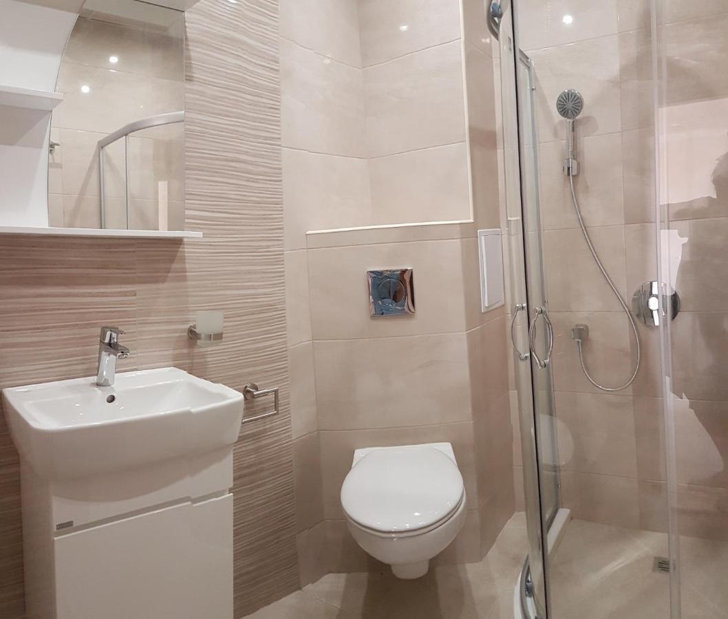 Luxury Apartments Ekaterina Cernomoreț Exterior foto