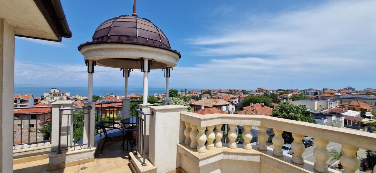 Luxury Apartments Ekaterina Cernomoreț Exterior foto