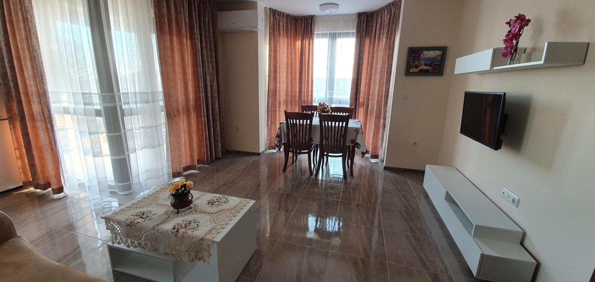 Luxury Apartments Ekaterina Cernomoreț Exterior foto